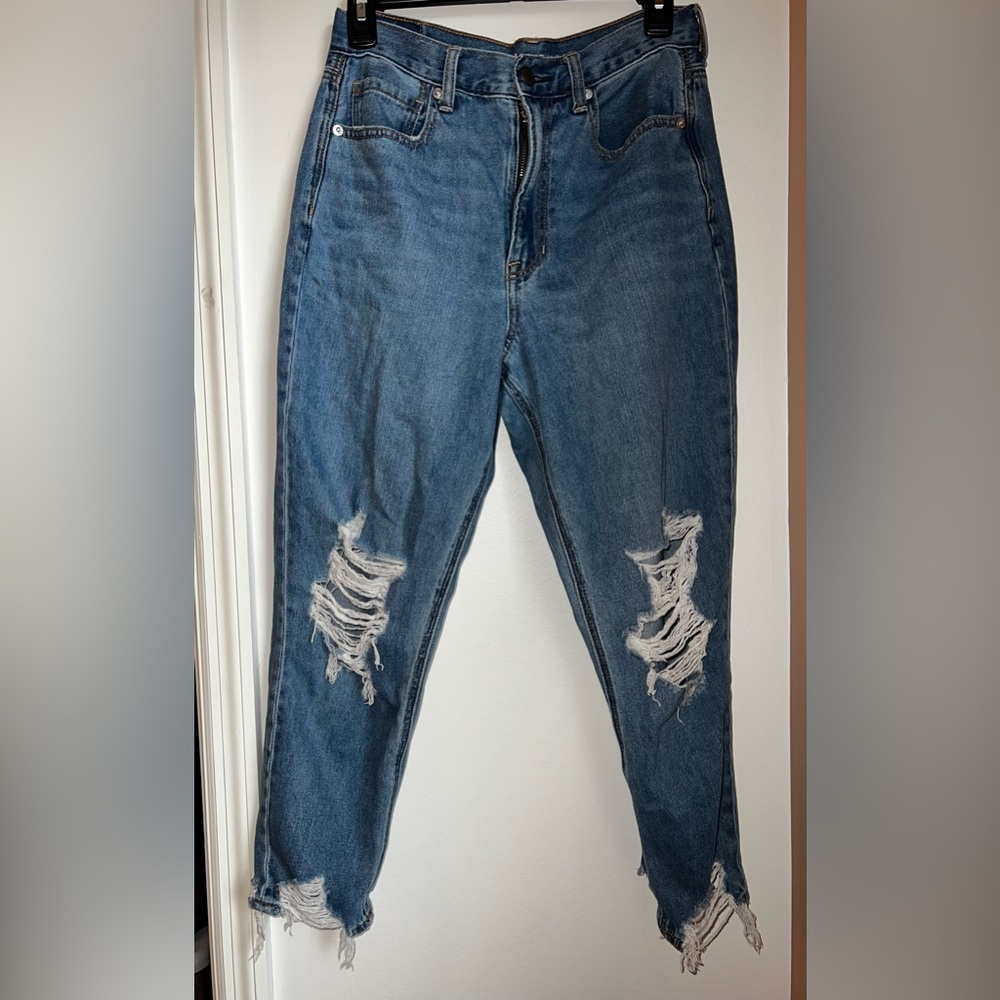 American Eagle Mom Jean X-Short